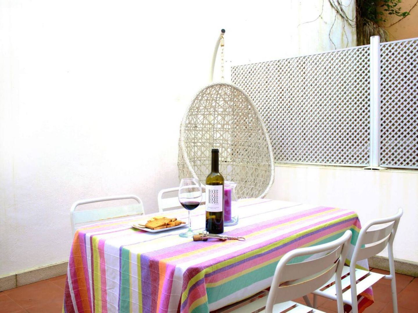 Joivy Modern 1-Bed Apt With Terrace, Moments From Sao Bento Palace Lisboa Eksteriør billede