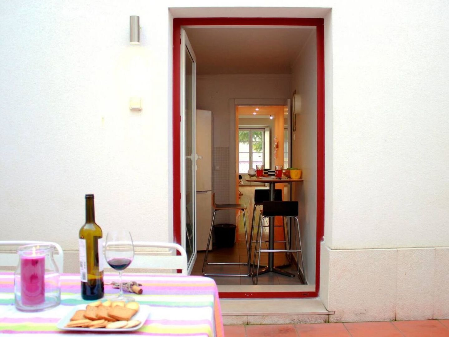 Joivy Modern 1-Bed Apt With Terrace, Moments From Sao Bento Palace Lisboa Eksteriør billede